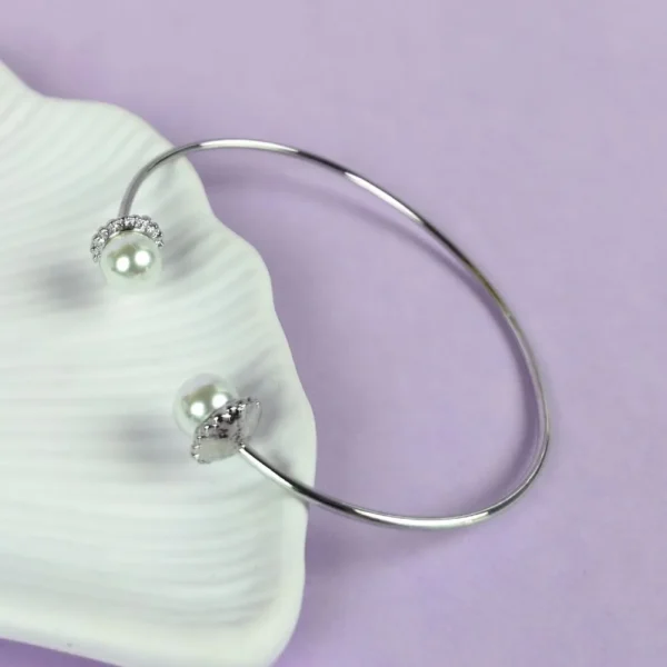 Timeless pearl grace bracelet