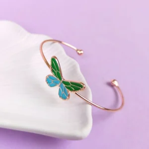 Rosy winged rose gold bracelet
