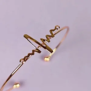 Rosy charm rose-gold bracelet