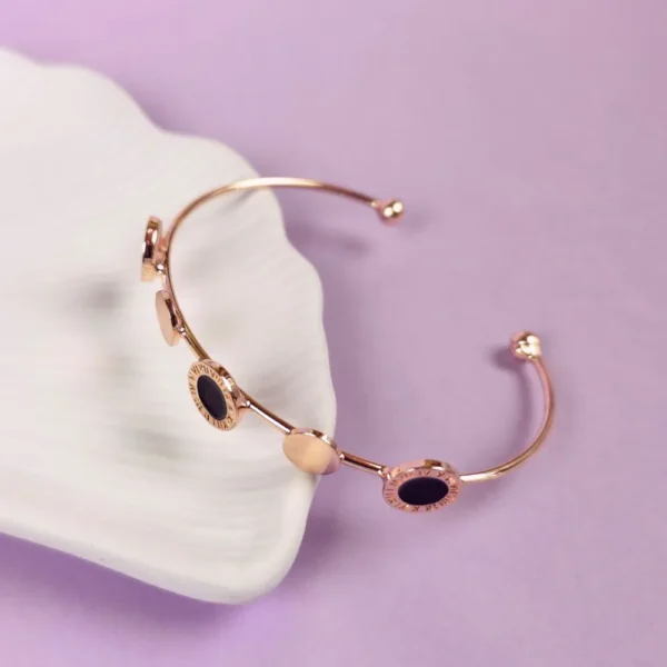Radiant rave rose-gold bracelet