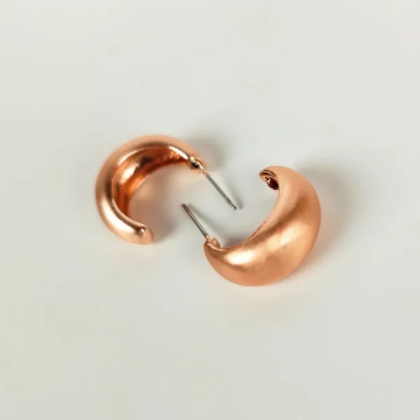 Luminous lotus copper stud earrings
