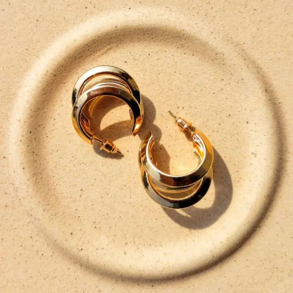 Golden treasures stud earrings