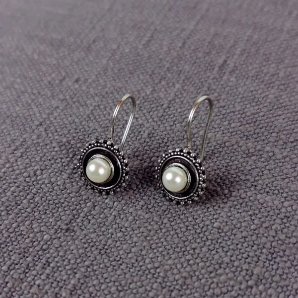 Pearl mist oxidised stud earrings