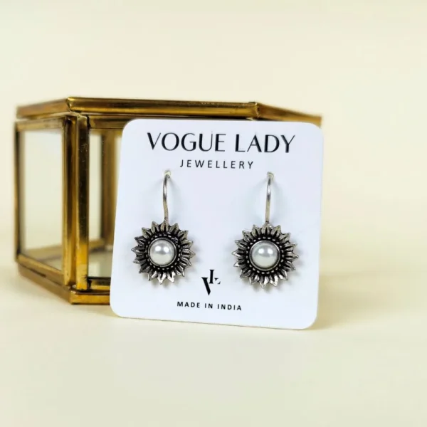 Pearl frost oxidised stud earrings