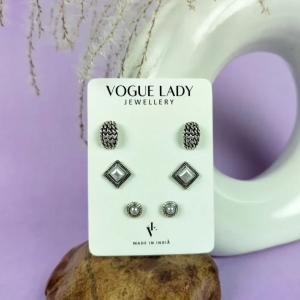 Sovereign oxidised studs earrings