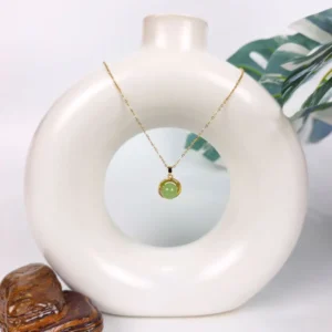 Green glory golden neck chain