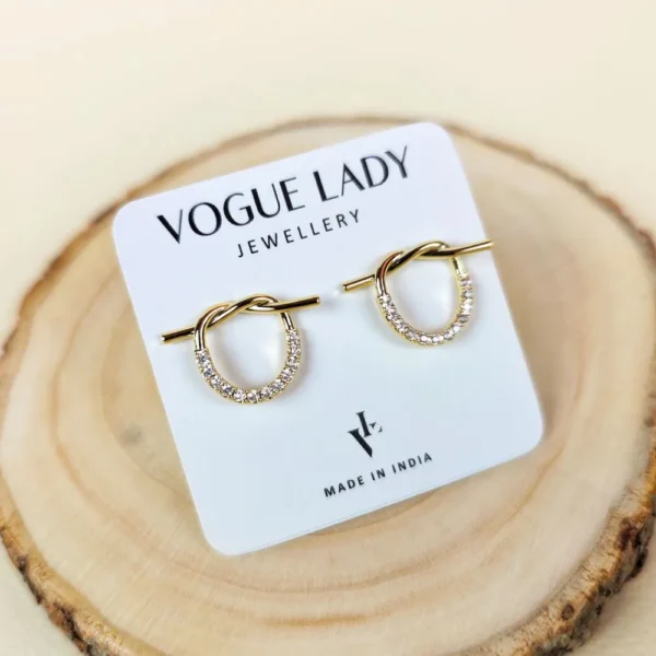 Knotty twist golden studs earrings