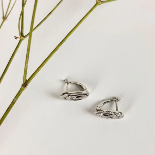 Spiral shimmer studs earrings