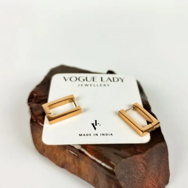 Elegant edges hoops earrings