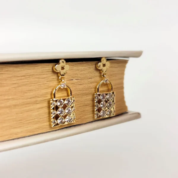 Lock and luxe studs earrings