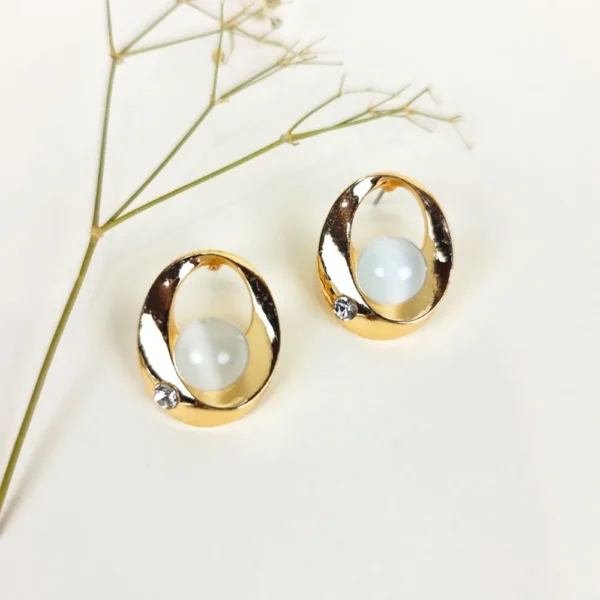 Golden noir moonstone studs earrings