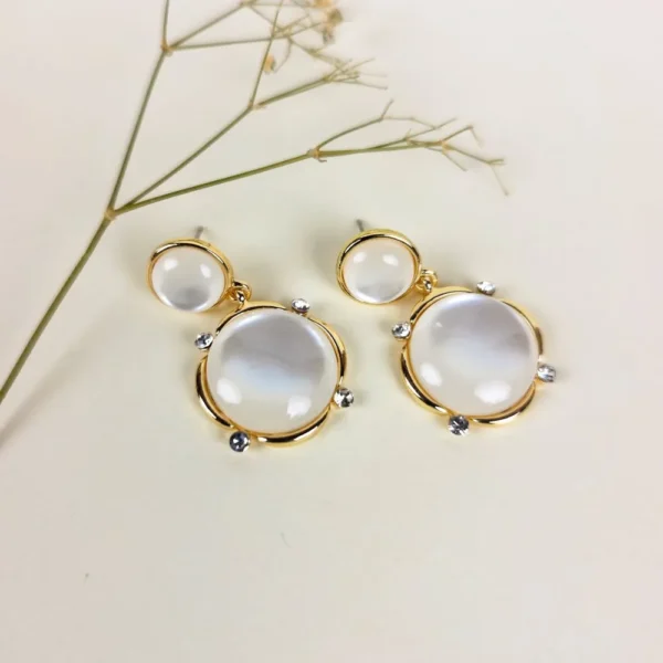 Tender romance moonstone earrings