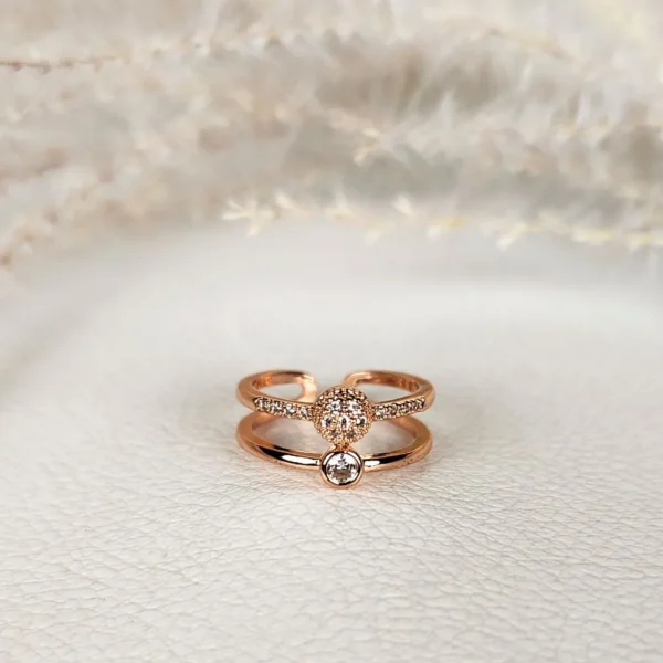 Blush sparkle adjustable finger ring