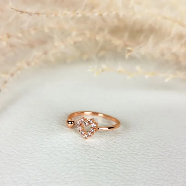 Blush heart adjustable finger ring
