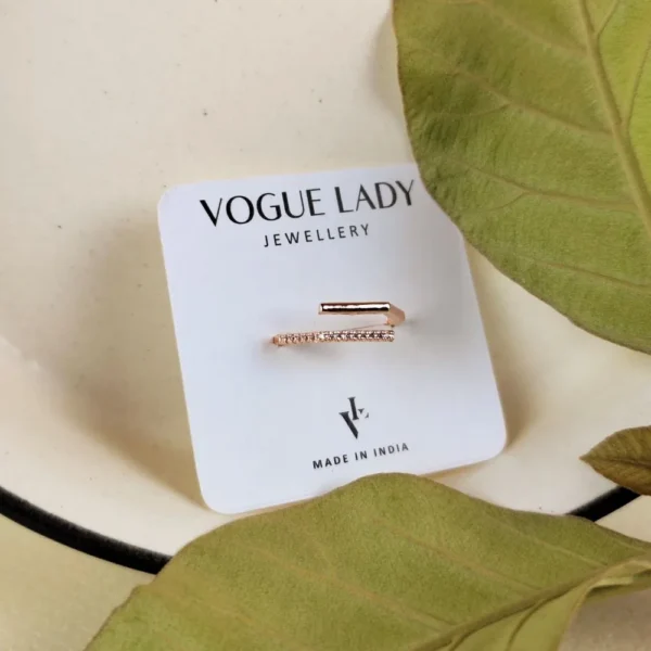 Rosy dazzle adjustable finger ring