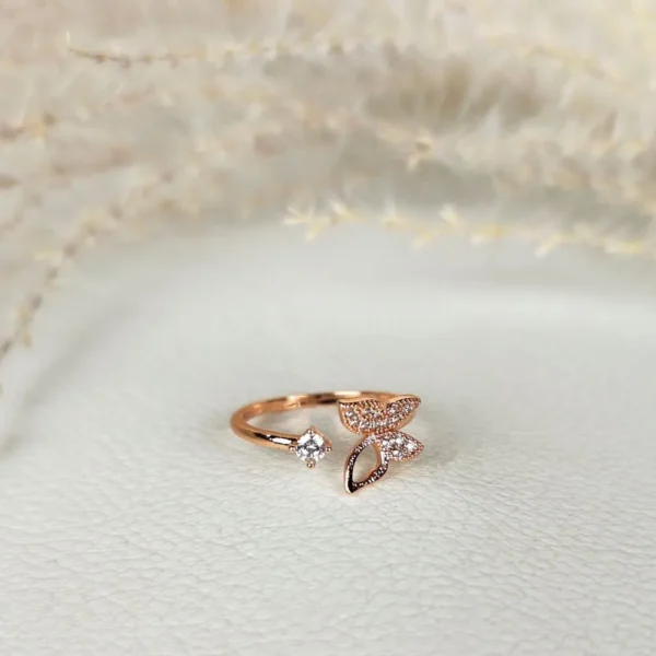 Rosy horizon adjustable finger ring