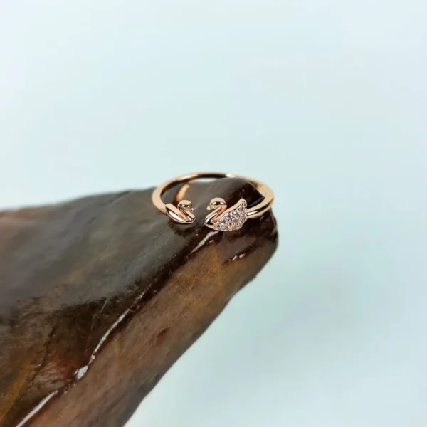 Rosy pair adjustable finger ring