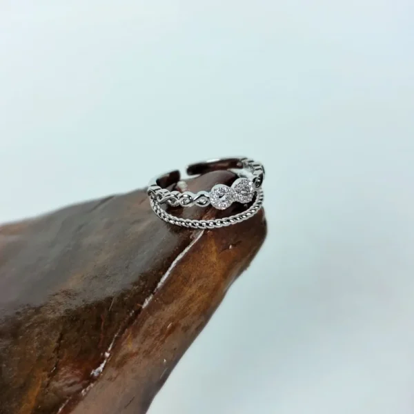 Infinity circle adjustable finger ring