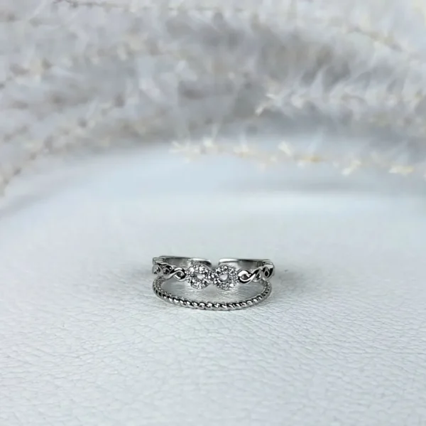 Infinity circle adjustable finger ring