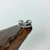 Classic band adjustable finger ring