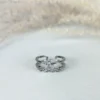 Classic band adjustable finger ring