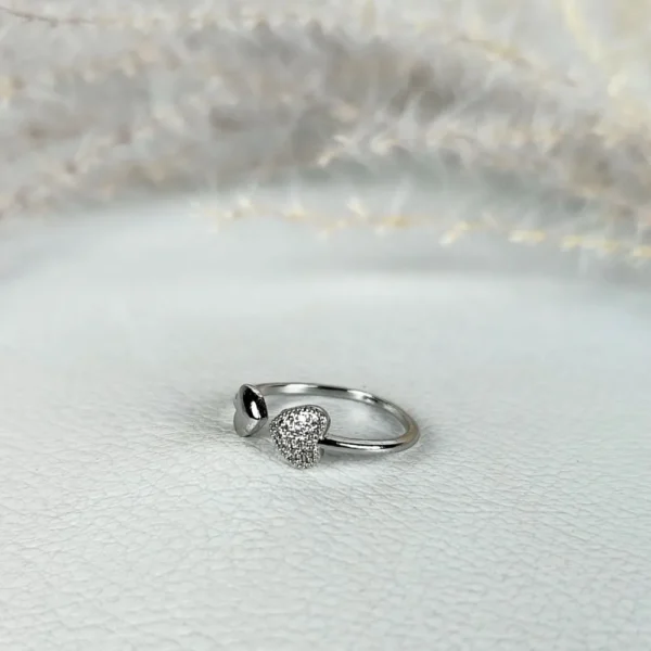 Frozen heart adjustable finger ring