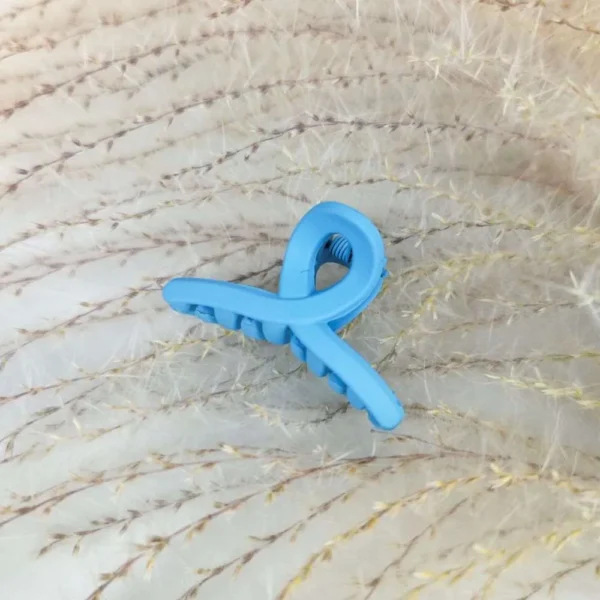 Sky Blue candy pop hair claw clip