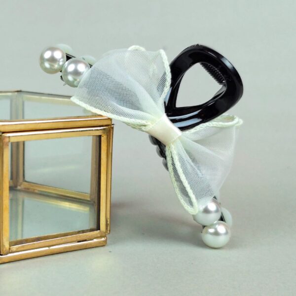 Snow bow knot hair claw clip