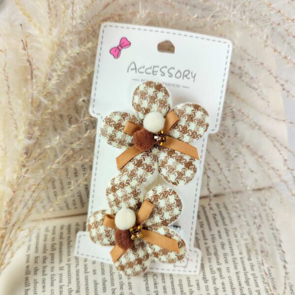Petalshine alligator hair clip