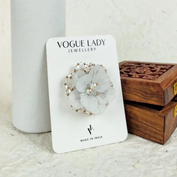 Jasmine jewel floral finger ring