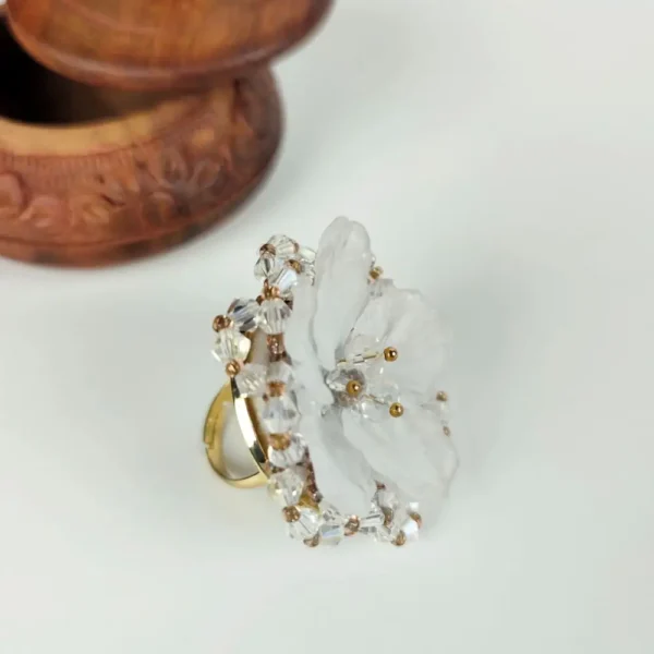 Jasmine jewel floral finger ring