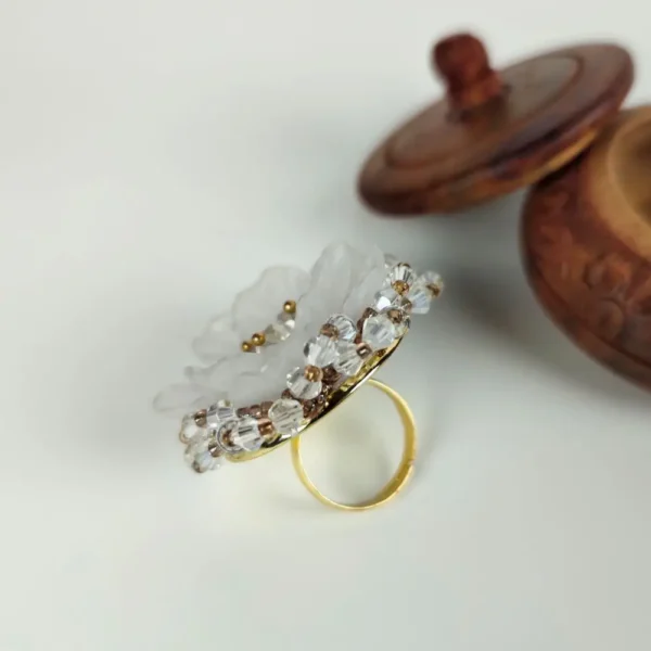 Jasmine jewel floral finger ring