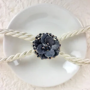 Blossom band floral finger ring