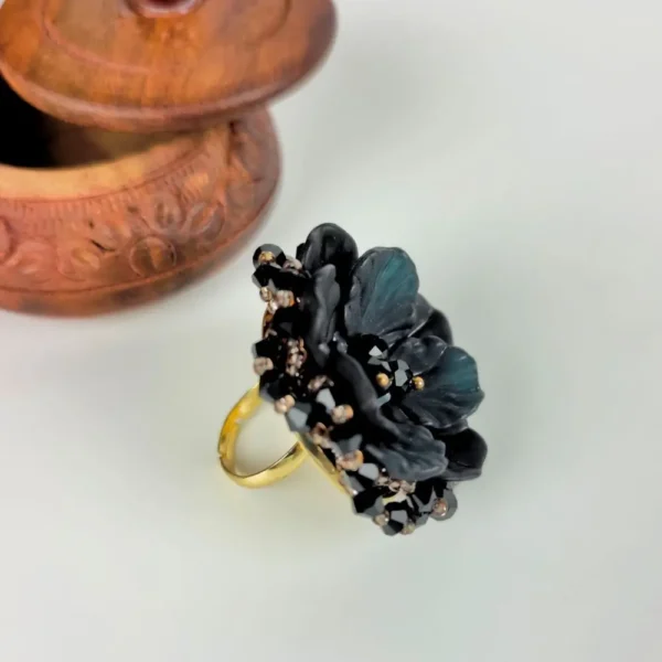 Blossom band floral finger ring