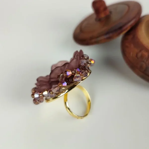 Lilac love floral finger ring