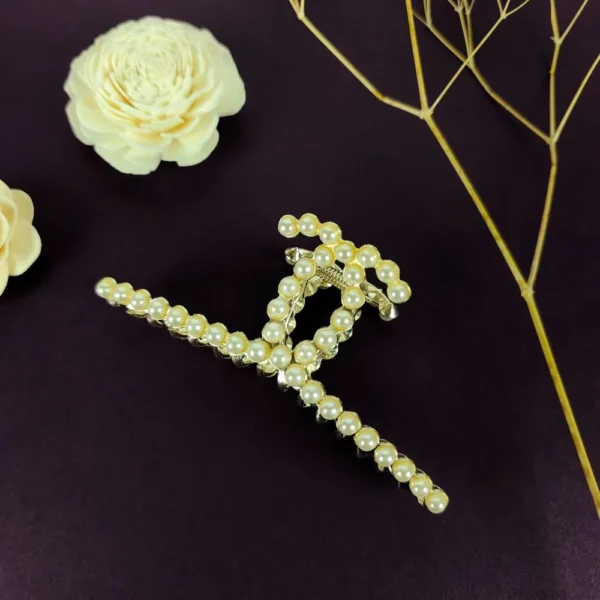 Aurora pearl metal hair claw