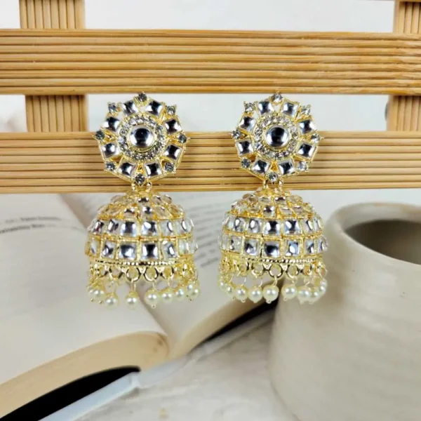 Nazaakat traditional pearl jhumka