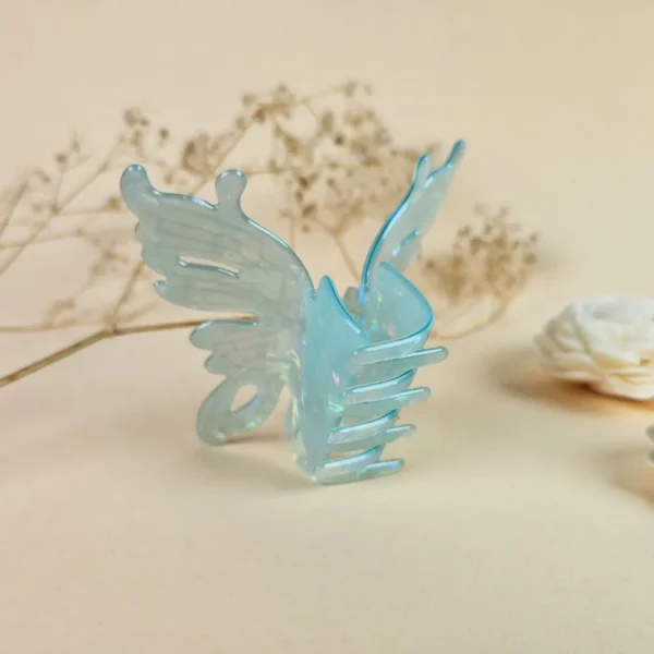 Delicate Flutters korean clutcher